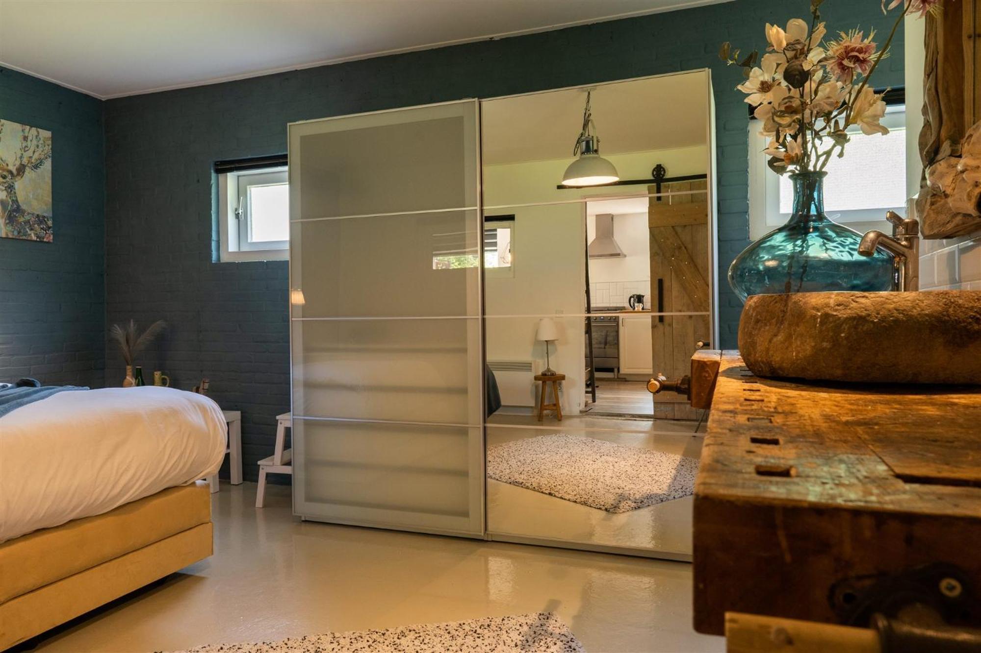 Vakantiewoning Le Garaazje 'S-Gravendeel Dış mekan fotoğraf